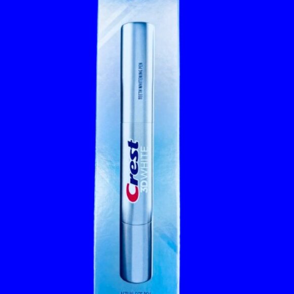Crest 3D White Easy-To-Use Teeth Whitening Pen - 0.13 fl oz NEW EXP 2027 - Picture 2 of 4